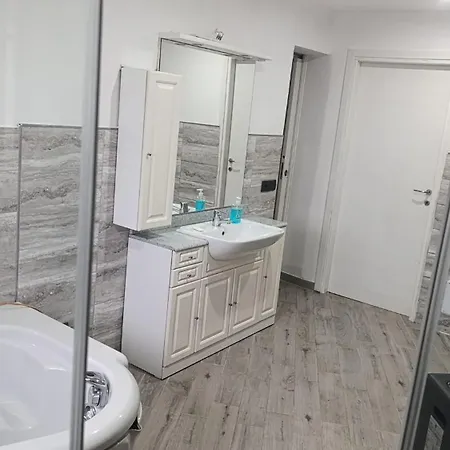 Relax 5 * Rivalta Bormida